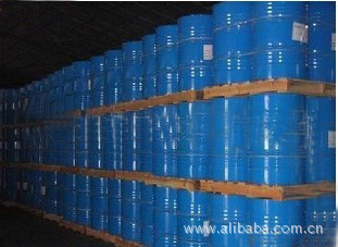 【【精品推薦 優(yōu)質(zhì)】供應(yīng)桶裝多種無水甲醇99.9% (圖)】價(jià)格,廠家,圖片,甲醇,深圳市南山區(qū)化工經(jīng)營部-