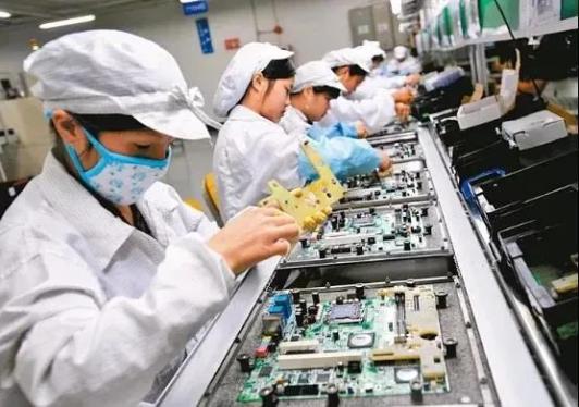 鄭州、蘇州、深圳 撐起蘋果工廠的三座中國城市，一路狂奔科技路